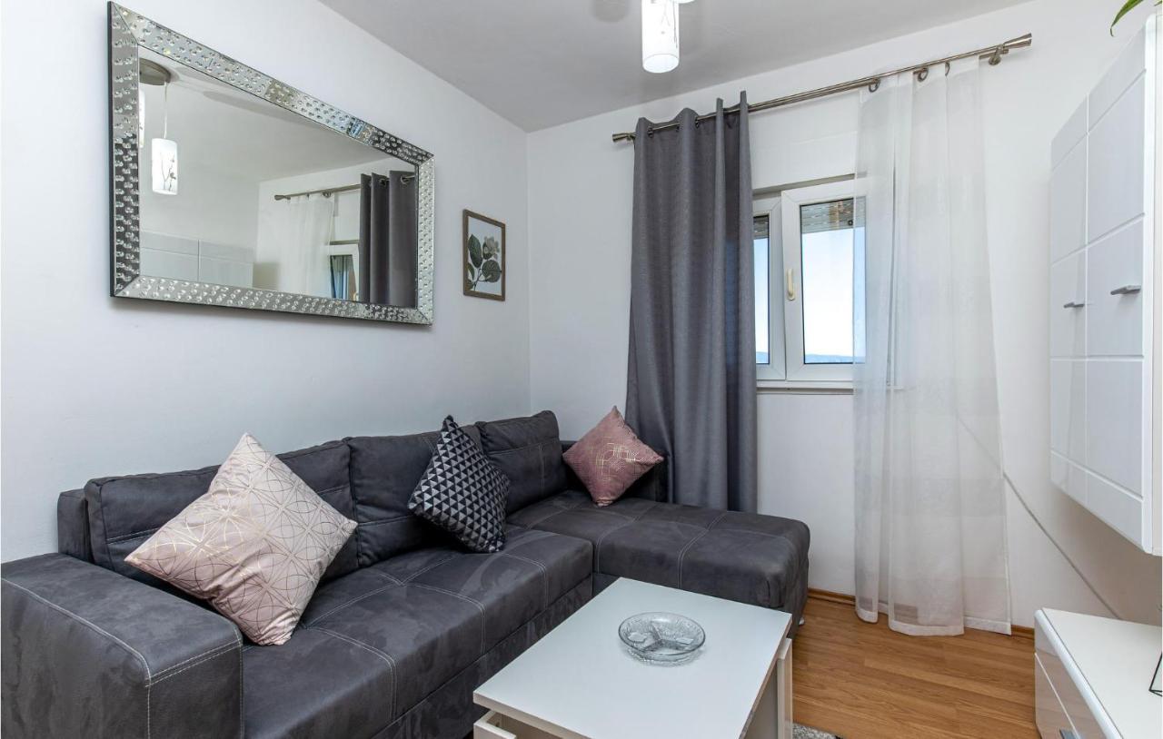 Amazing Apartment In Kostrena With 1 Bedrooms And Wifi Exterior photo