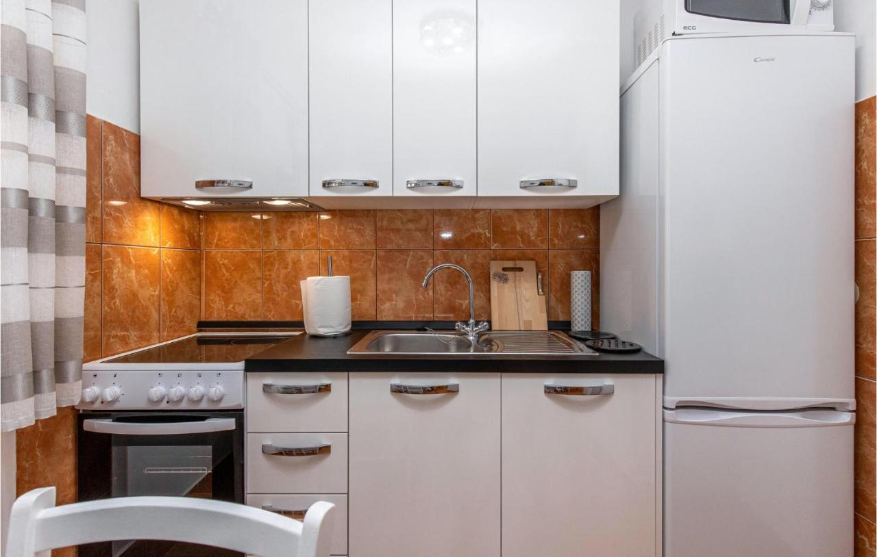 Amazing Apartment In Kostrena With 1 Bedrooms And Wifi Exterior photo