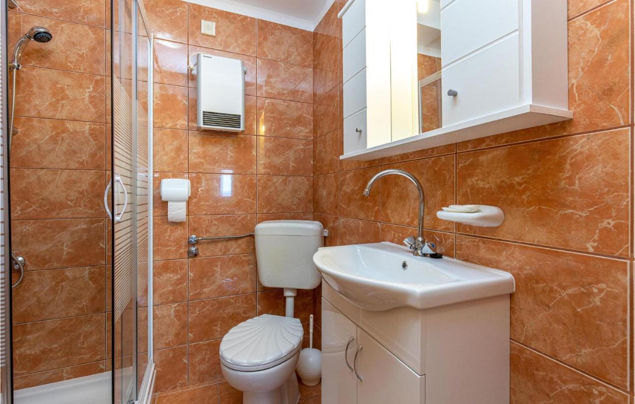 Amazing Apartment In Kostrena With 1 Bedrooms And Wifi Exterior photo